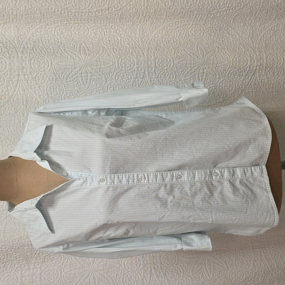 Women's Light Blue & White Striped Top Shirt Blouse Button Down Business Casual - Picture 7 of 8